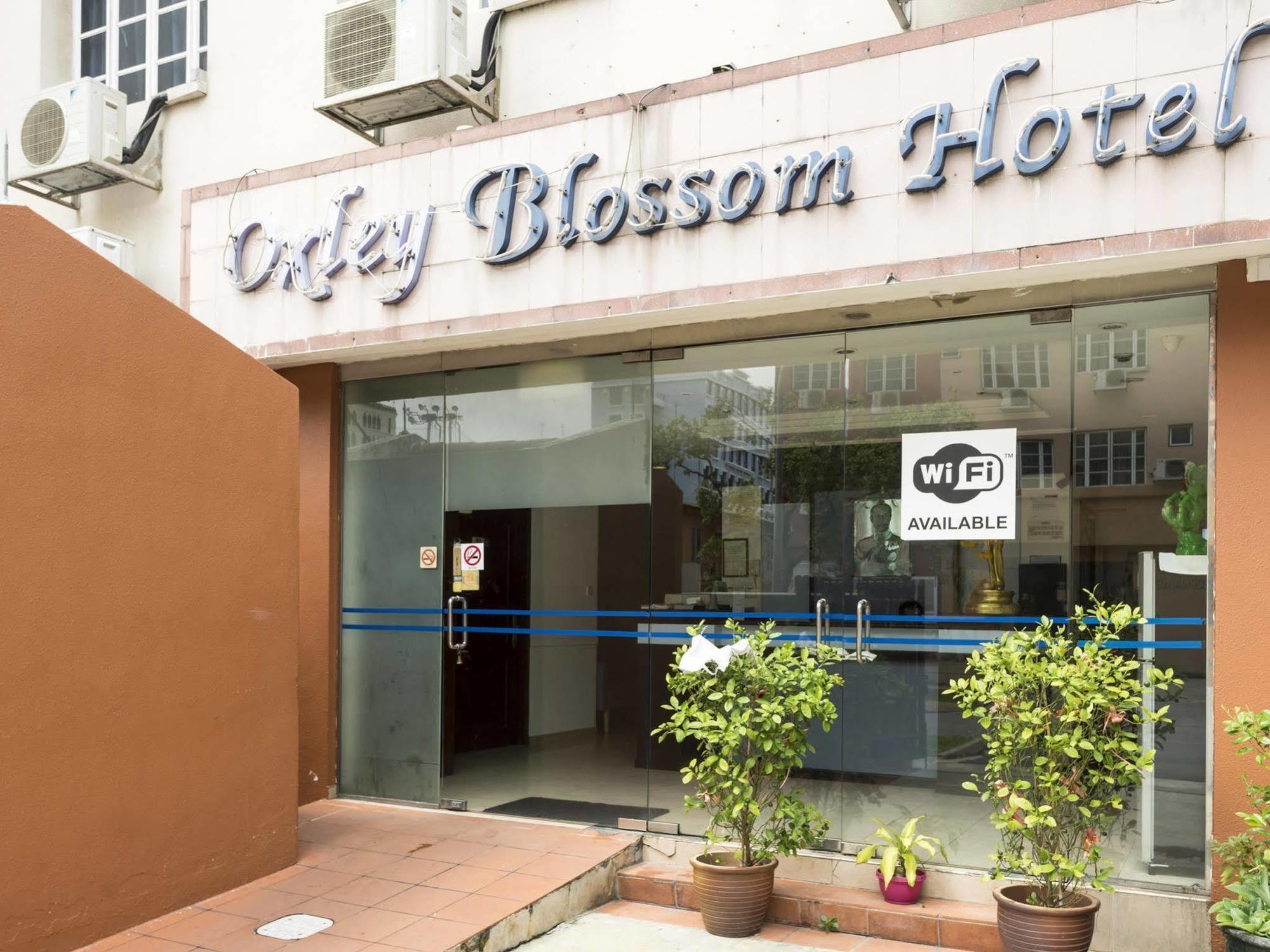 Khách sạn Oxley Blossom 2*